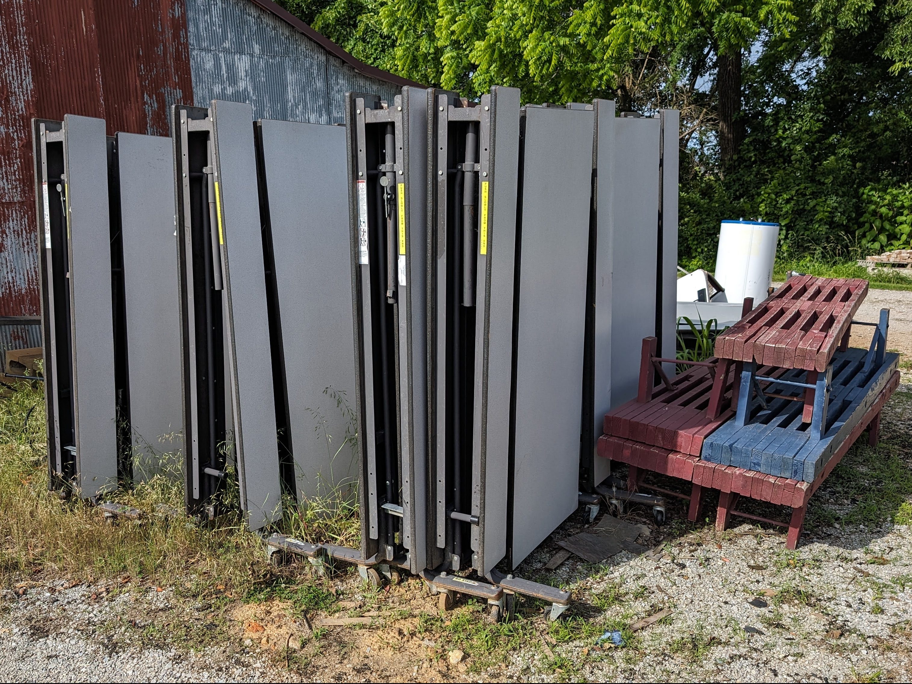 MARION COUNTY PUBLIC SCHOOLS SURPLUS AUCTION Carney Land Brokers, LLC