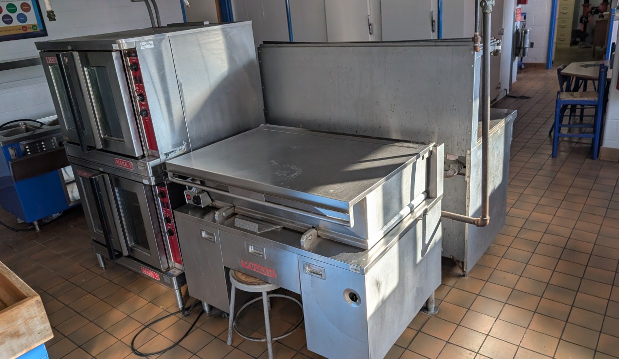 PXL_20241211_150939176